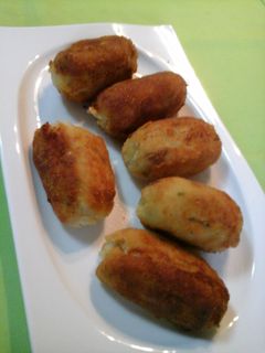 Una foto de Croquetas de cabrales con nueces