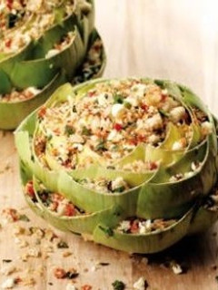 Una foto de Alcachofas rellenas de atún, queso feta y tomates secos