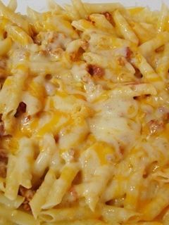Una foto de Macarrones a la Boloñesa