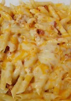 Una foto de Macarrones a la Boloñesa