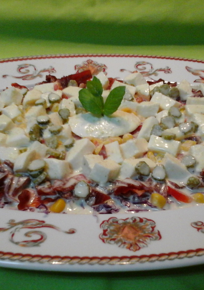 Una foto de Ensalada lombardina con mozzarrela 
