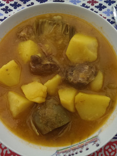 Una foto de Guisaillo de patatas con carne