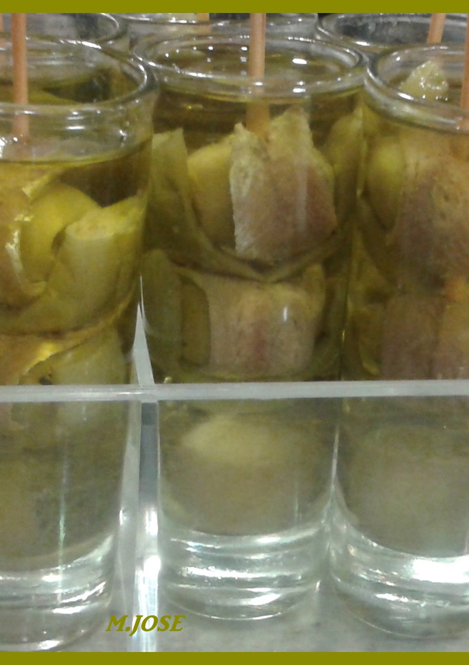 Una foto de Banderillas en aceite
