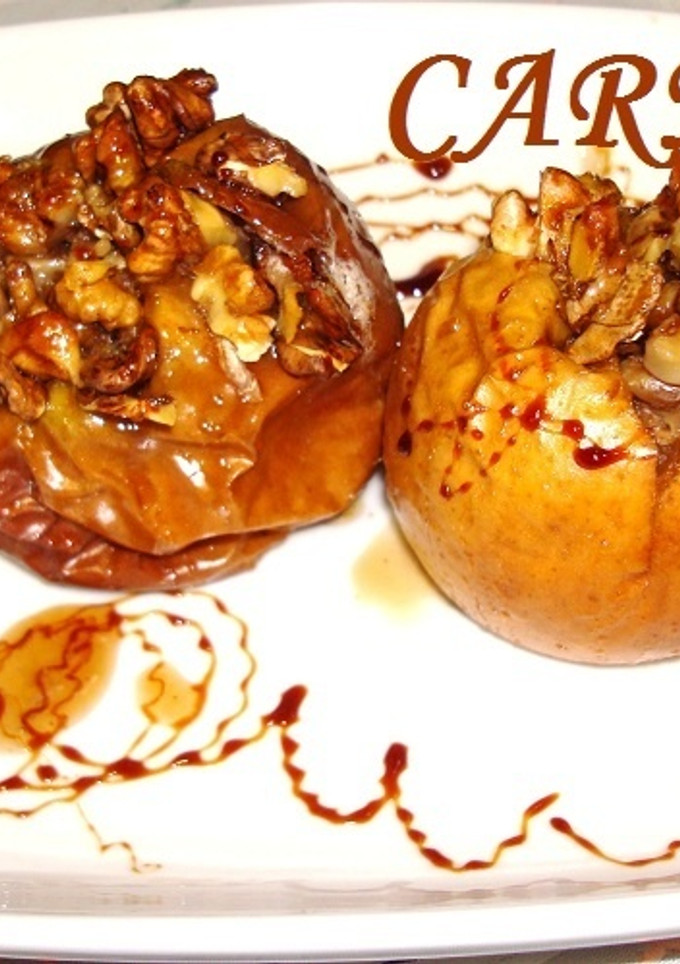 Una foto de Manzanas asadas con nueces