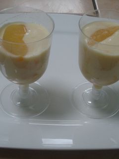 Una foto de Mousse de melocotón