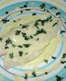 Filetes de panga al horno en salsa de vino al limón