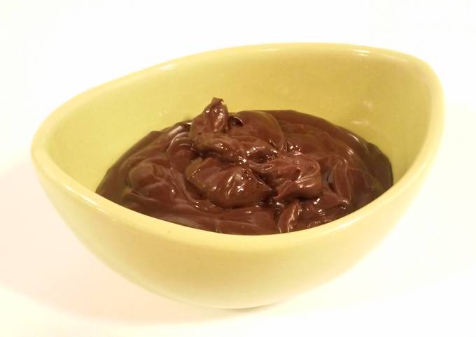 Foto principal de Crema de chocolate fácil para rellenos y coberturas