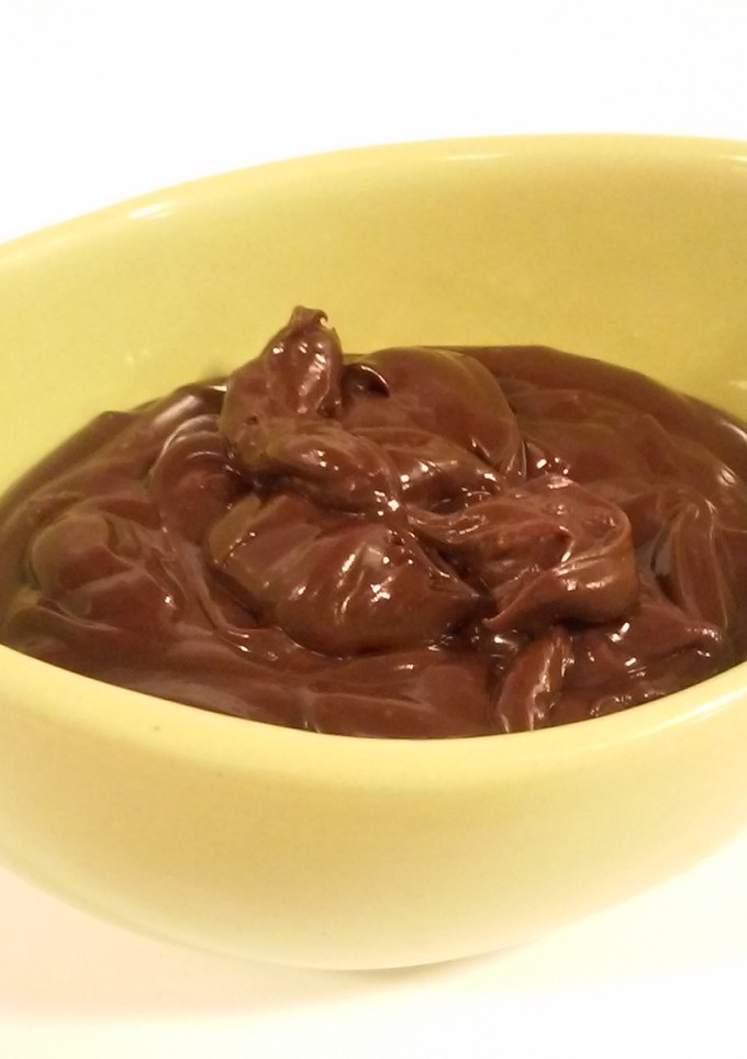 Una foto de Crema de chocolate fácil para rellenos y coberturas