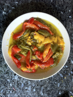 Una foto de Asado de pimientos tricolor