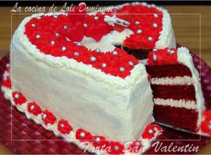 Foto principal de Tarta San Valentín con forma de corazón