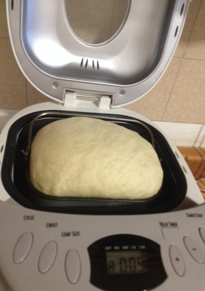 Una foto de Masa para pizza en panificadora homebaker