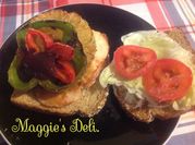 Una foto de salsa para hamburguesas de pollo