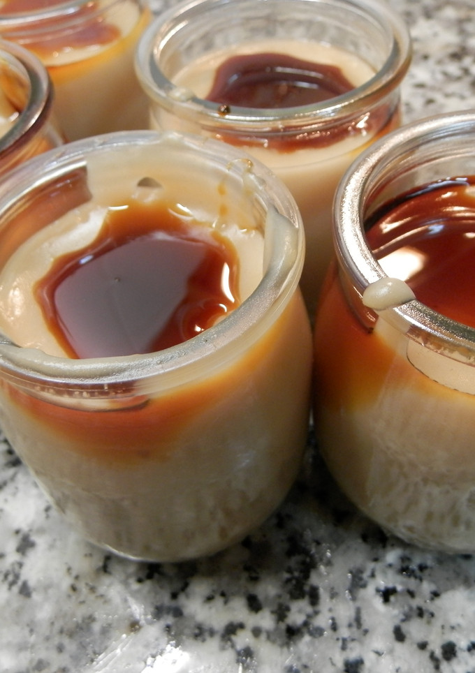 Una foto de Crema de galletas creme tropical
