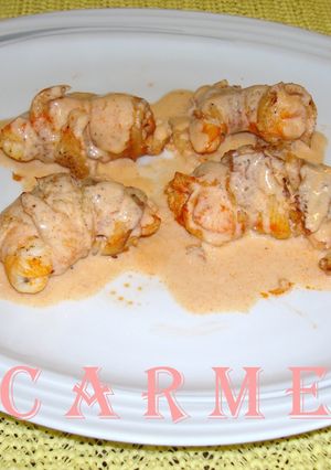 Una foto de Lenguado con langostinos y salsa de cava