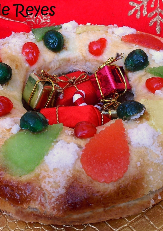 Una foto de Roscón de reyes fácil