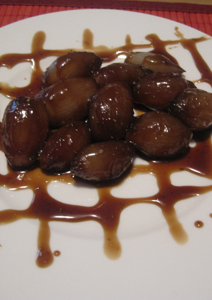 Una foto de Chalotas caramelizadas al toque de romero 