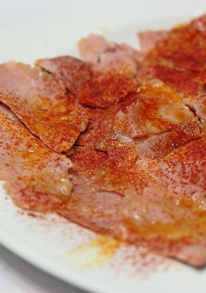 Una foto de Lacón a la gallega con pimentón de la vera
