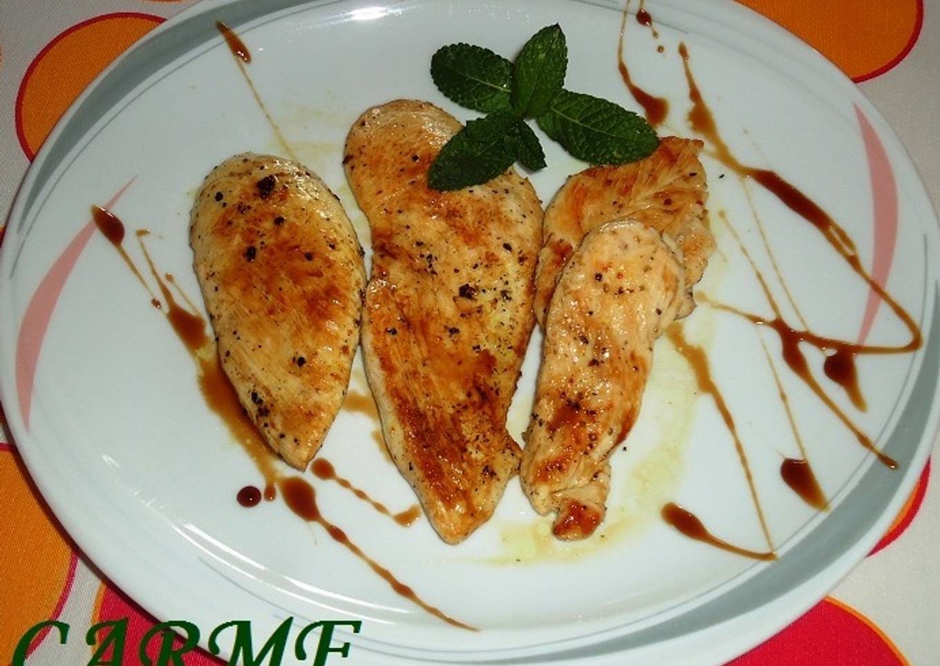 Filetes de pollo a las 5 pimientas (dieta)<br />