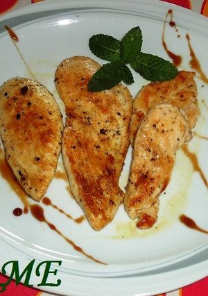 Una foto de Filetes de pollo a las 5 pimientas (dieta)
