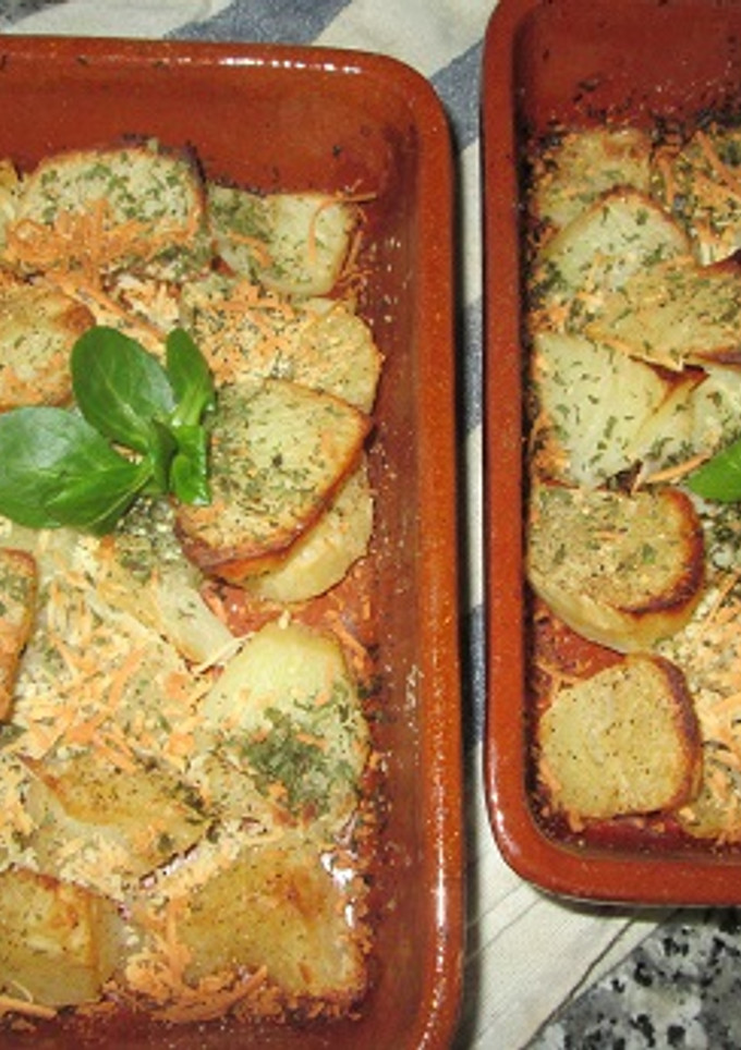 Una foto de Patatas hervidas con un toque de horno