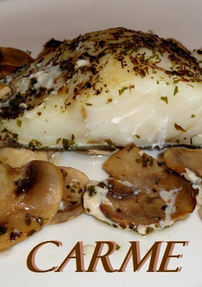 Una foto de Bacalao y champiñones en papillotte