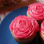 Cupcakes copetes de rosa