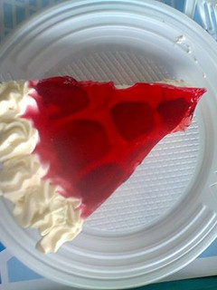 Una foto de Tarta de frutilla con gelatina