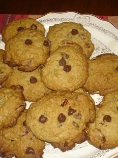 Una foto de Galletas de avena y chispas de chocolate de la abuelita