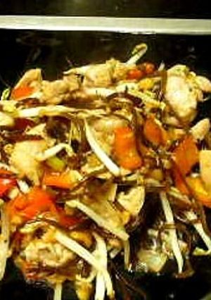 Una foto de Wok de Pollo a la Miel