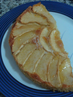 Una foto de Pastel de manzana rápido y económico