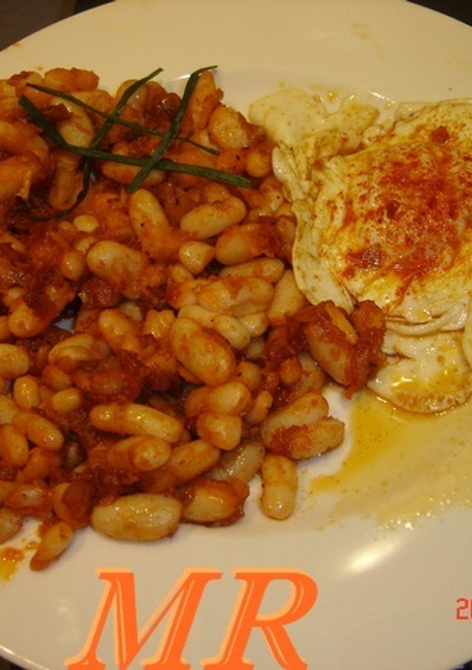 Una foto de Huevos fritos con pimenton de la vera
