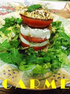Una foto de Tricolor de queso y tomate