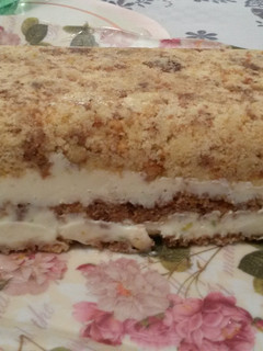 Una foto de Postre helado de budin y limón