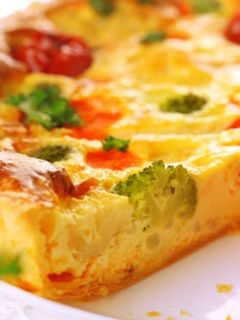 Una foto de Quiche de verduras variadas