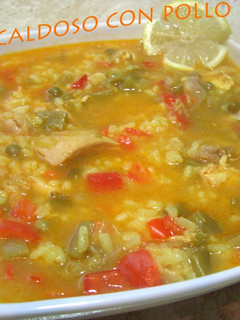 Una foto de Arroz caldoso con pollo
