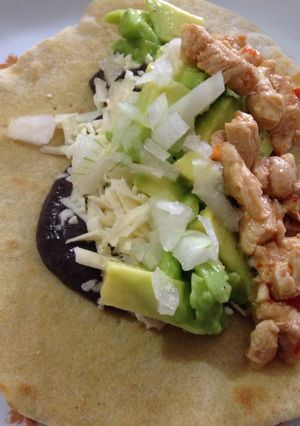 Una foto de Burritos con tortillas mexicanas caseras