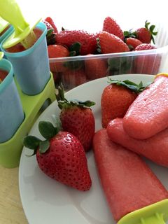 Una foto de Palitos helados de fruta