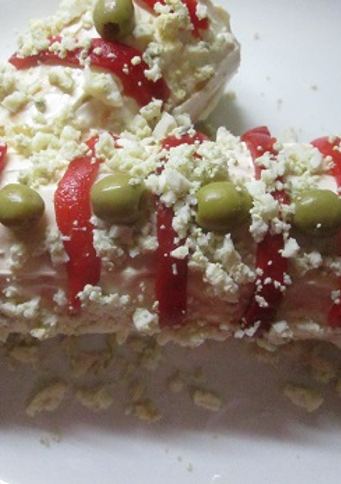 Una foto de Pionono arrollado con crema de maíz dulce