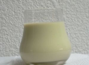 Una foto de Fresco de palta