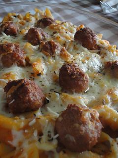 Una foto de Macarrones con albóndigas al horno