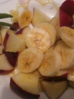 Una foto de Manzana y banana con miel