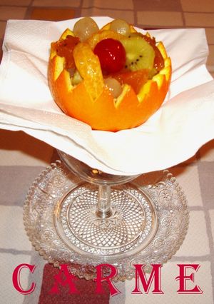 Una foto de Naranjas rellenas de frutas caramelizadas