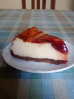 Una foto de Tarta de queso y frambuesa