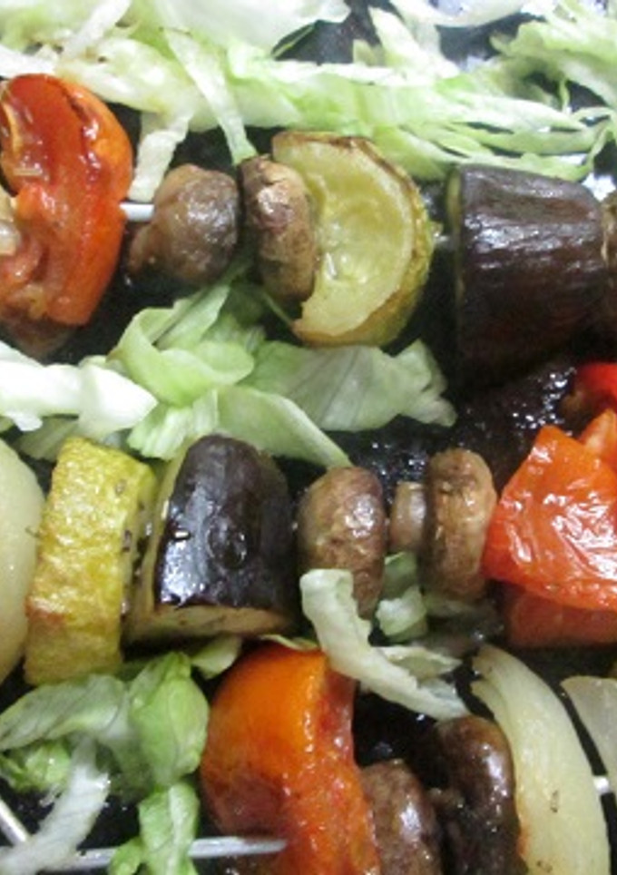 Una foto de Brocheta de verduras