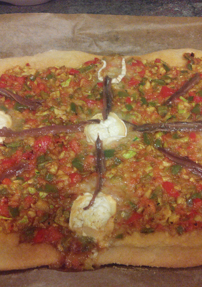 Una foto de Coca de verduras Cookpad