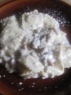 Una foto de Pasta con girgola en salsa toffe
