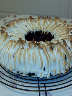 Una foto de Tarta de chocolate y merengue