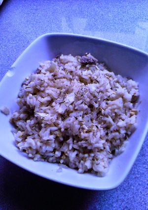 Una foto de Arroz frito con ajos y ternera