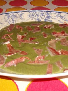 Una foto de Crema de judías verdes con jamón