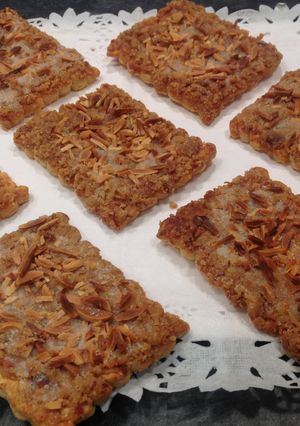Una foto de Cocas de chicharrones individuales